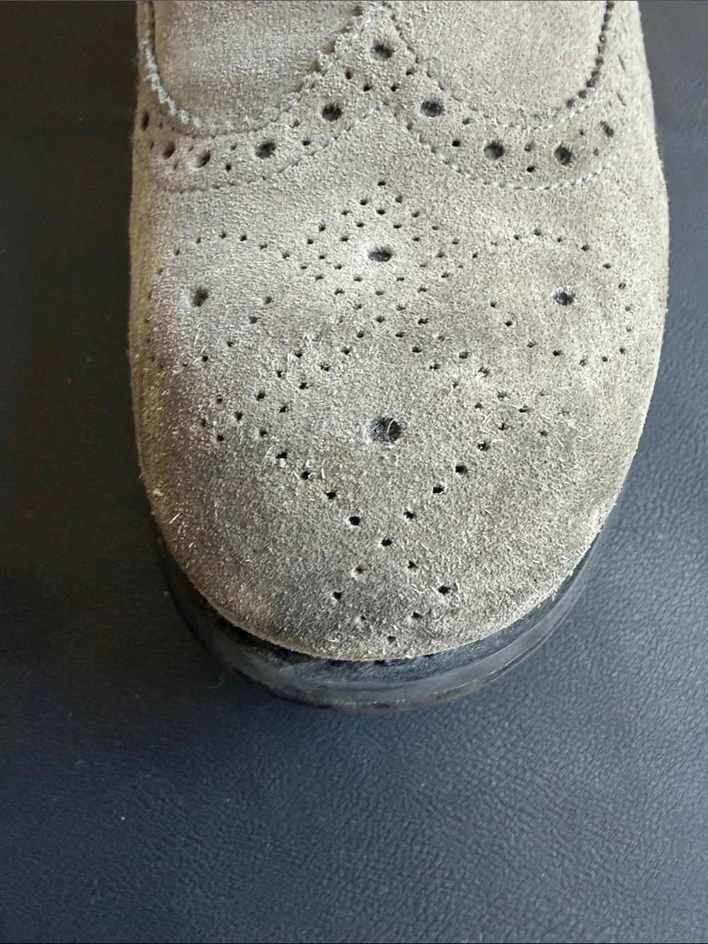 John Varvatos U.S.A. Gray Suede Wingtip Oxford Dress Shoes Men’s 9.5M